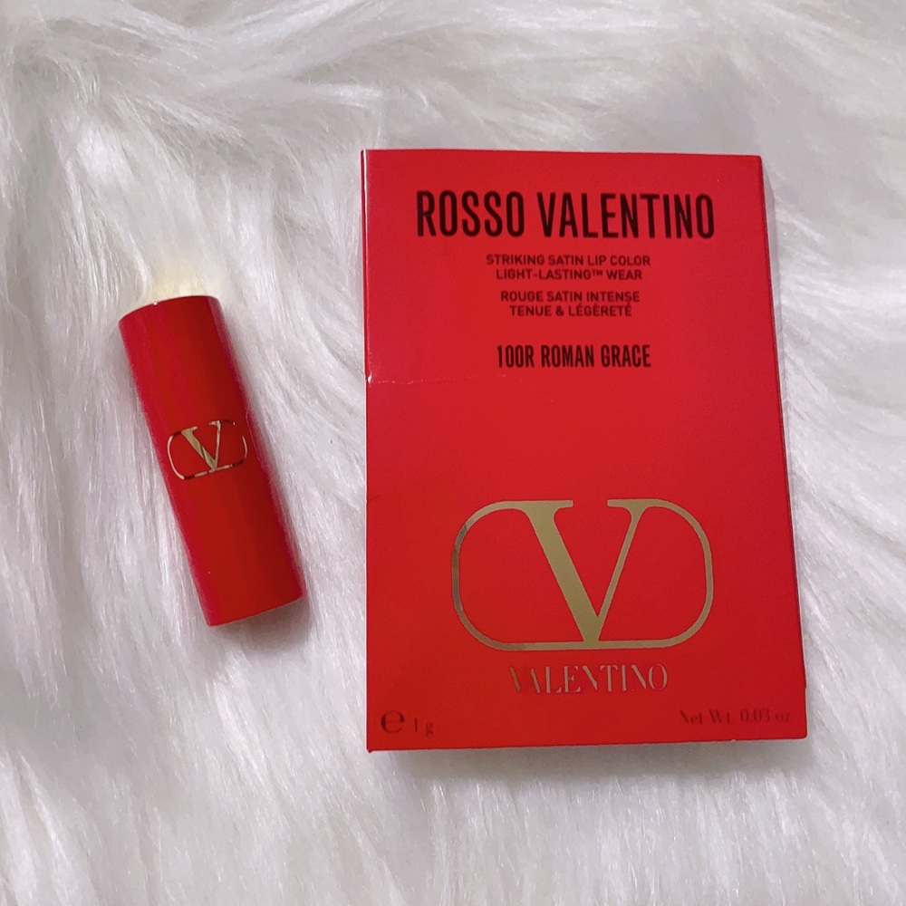 Valentino Mini Rosso Lipstick in 100R Roman Grace
